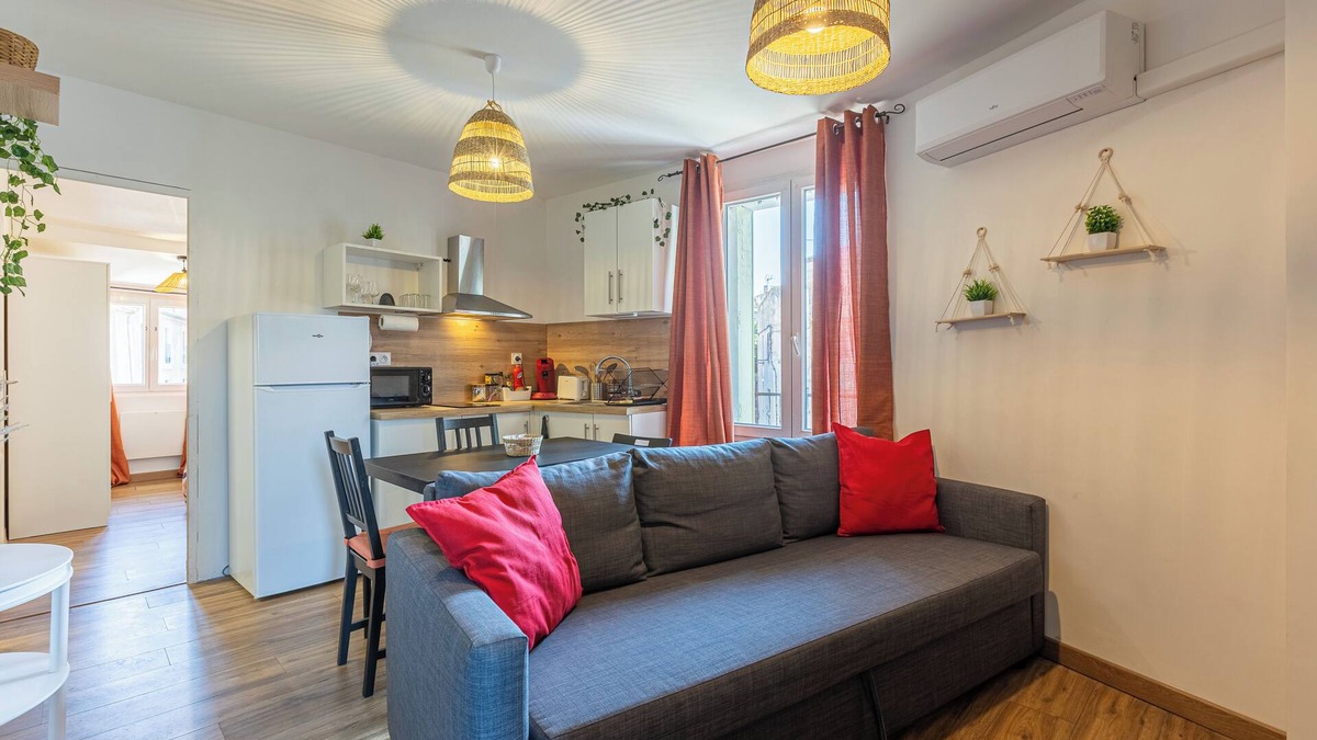 Beziers Apartment | ★ T3 Aqui est Besièrs ★ Cathédrale ★ Centre ★ Clim ★ Wifi ★ Parking on request