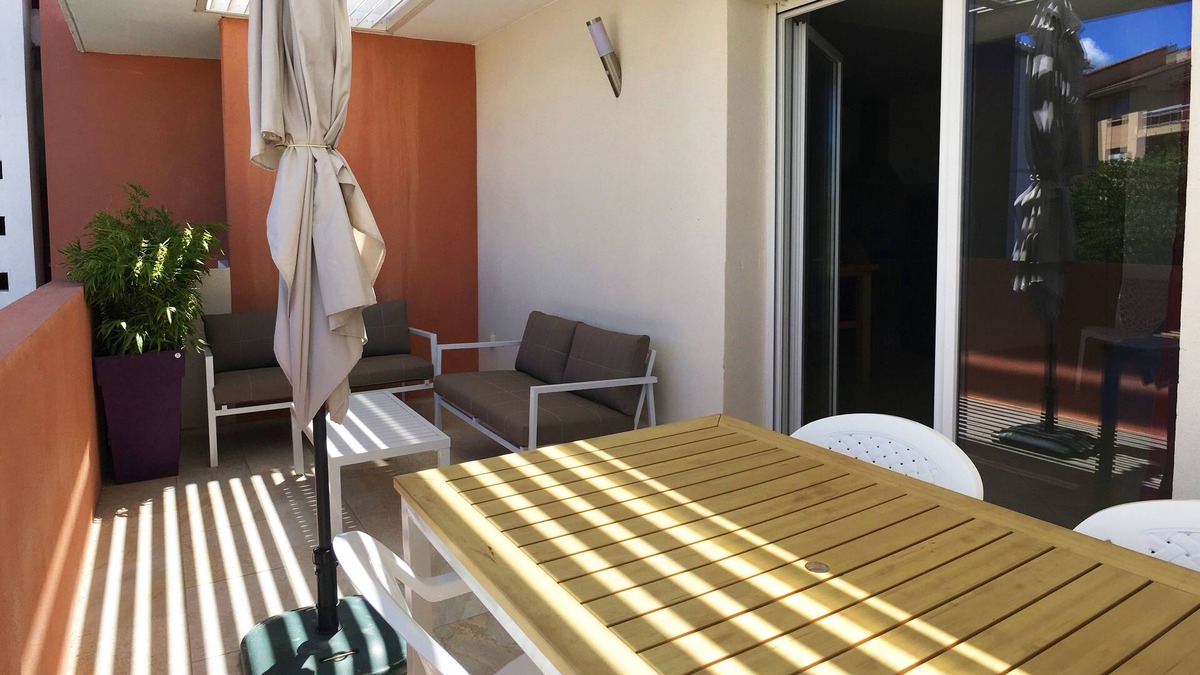 Calvi Apartment | T3 Cardellina, Beach and center within walking distance, Terrace, Parking, Air-conditioning, Free WiFi