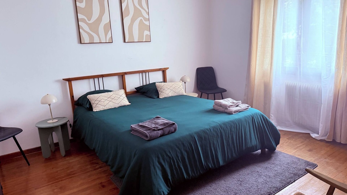 Cugnaux House | T3 family house, garden and heated pool near Toulouse