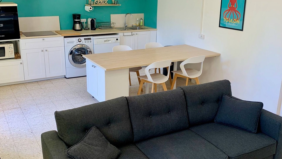 Le Pradet House | T3 two bedrooms, calm neighbourhood near the beach