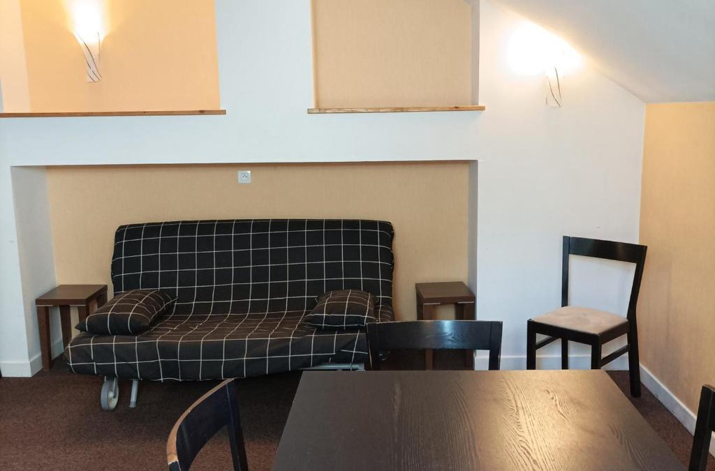 Jausiers Apartment | T4 duplex, piscine chauffée, WiFi, animaux acceptés - FR-1-165B-28