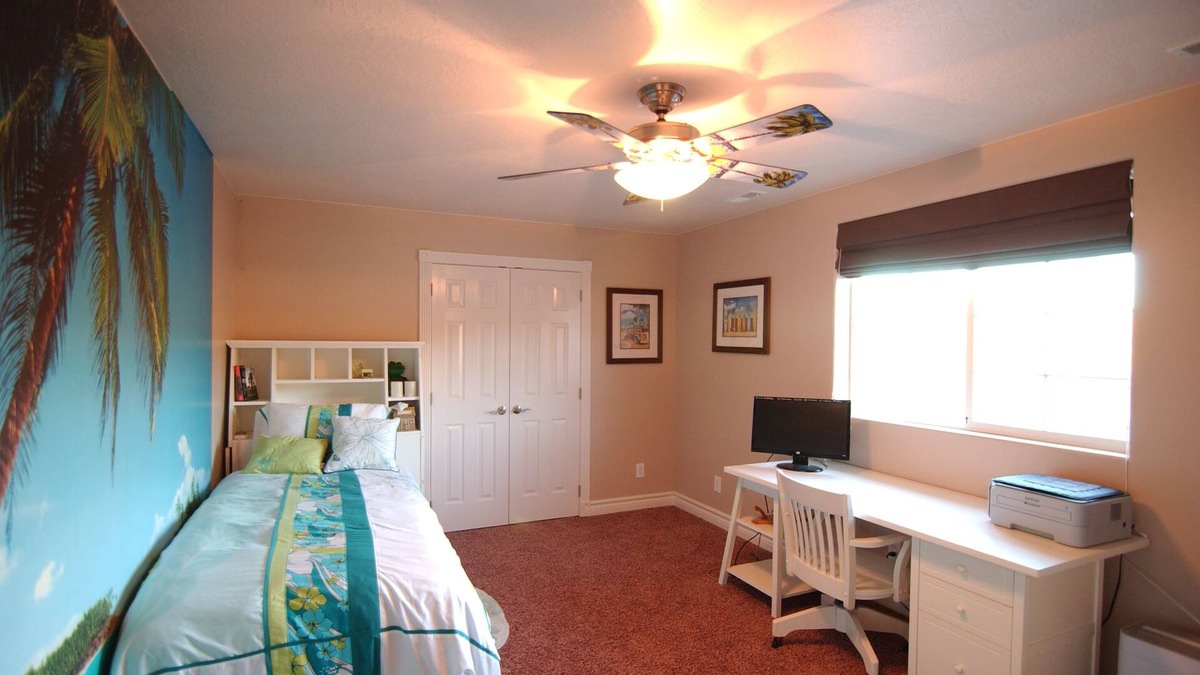 Parowan Bed & Breakfast | Tacit Shadow - Single/Queen Sleeps 3
