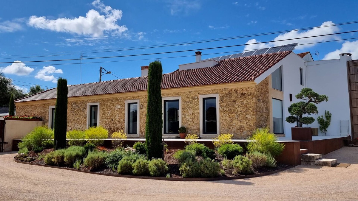 Ourem Cottage | TACOARIA HOUSE WITH POOL