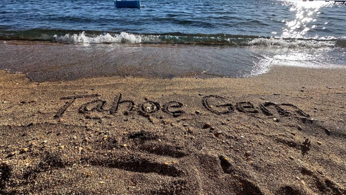 Zephyr Cove Condo | Tahoe Gem Private Beach Access and Heavenly Ski Resort Nearby- KAYAK & SUPS