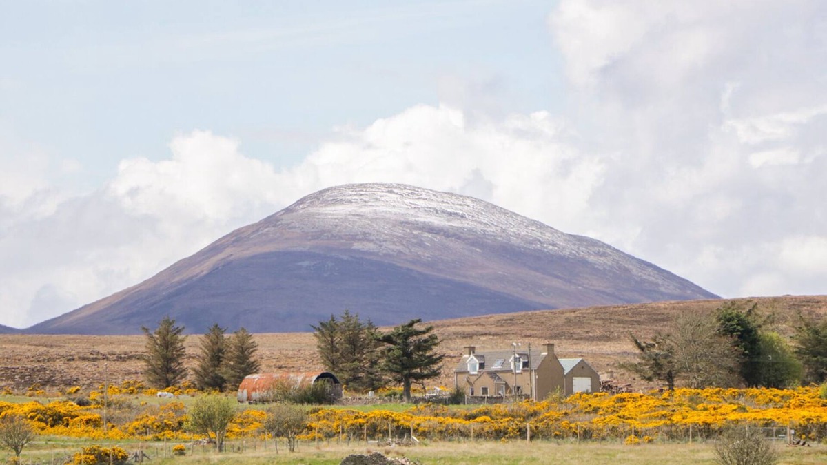 Dunbeath House | TAIGH CRUINNEACHADH (GATHERING PLACE), pet friendly in Dunbeath