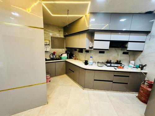 Rakabganj Apartment | Taj Castle Homestay