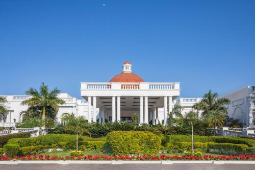 Gomti Nagar Hotel | Taj Mahal Lucknow