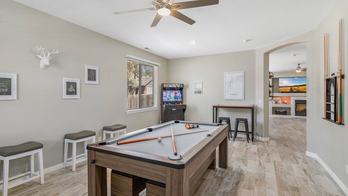 Ponderosa Trails House | Take Me To The Mountains | Game Room | Fire Pit | Fenced Yard | Dog Friendly