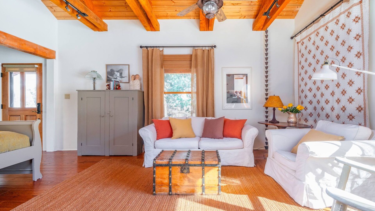 Dixon Cottage | Take Me to the River: Stylish Cottage in Gorgeous Canyon on the Embudo River