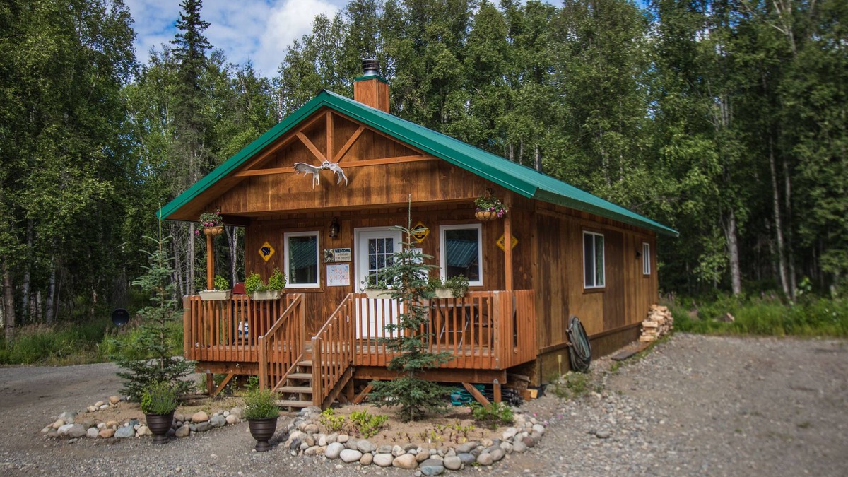 Susitna North Cabin | Talkeetna Wilderness Lodge and Cabin Rentals