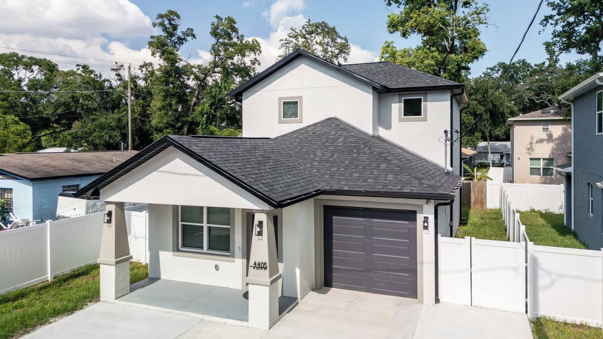 East Tampa House | Tampa 3BR Near Zoo & Cruise Port - Sleeps 8