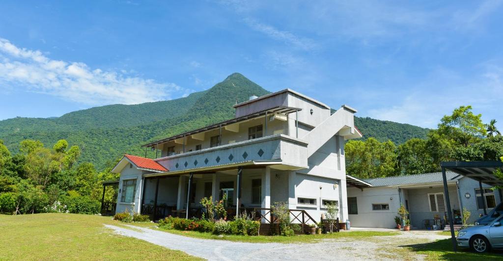 Xiulin House | Taroko Sialin Coffee Farm Homestay