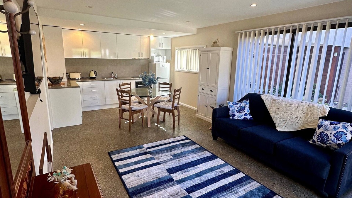 Bonny Hills Villa | Tasman Sea View luxurious villa that combines elegance and comfort.