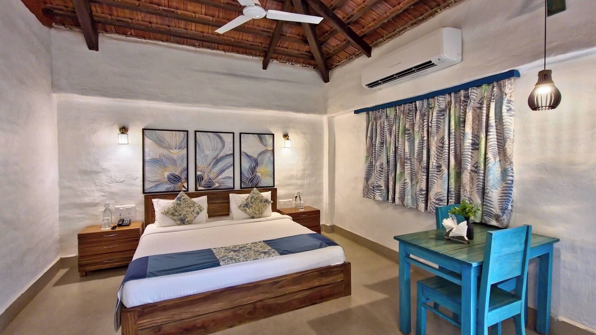 Avarghani Hotel | Tathastu Pench