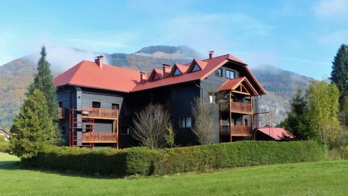 Muhldorf Apartment | Taubenschlag/Top 4 by Interhome