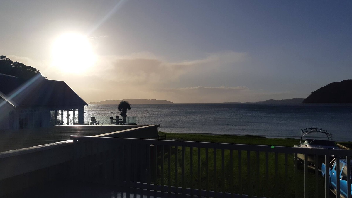Taupo Bay House | Taupo Bay, Absolute Beachfront! , Far North NZ, 5 Bedrooms and 2 Bathroom .