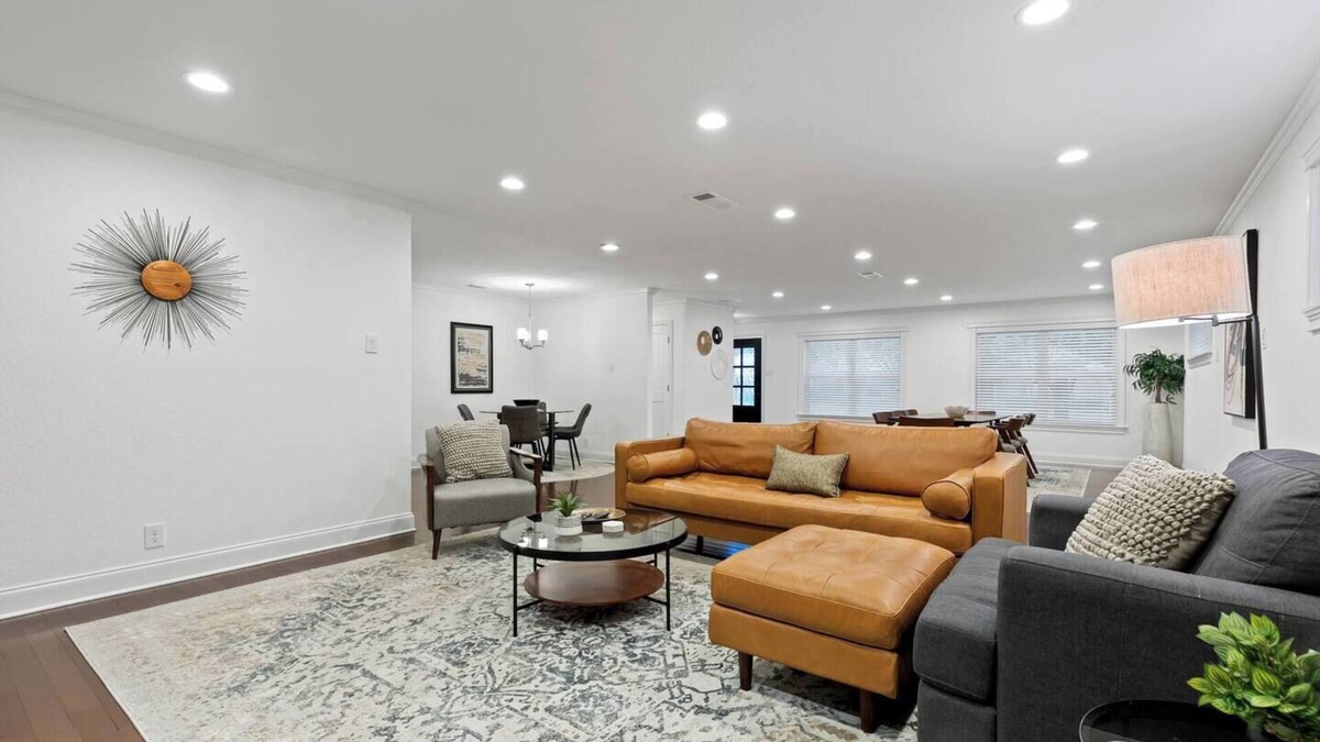 Northeast Dallas House | TCH - Spacious 3bd/2ba home in Dallas w/Workspace