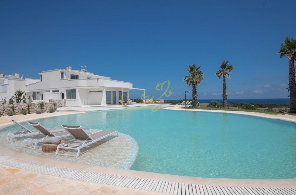 Capitolo Villa | TD Villa Maestrale Luxury Pool & Sea View