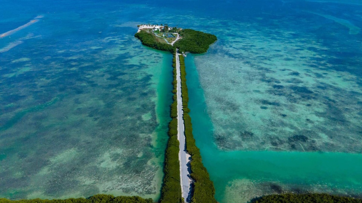 Florida Keys House | Tea Table Key Private Island Estate and Wedding Venue