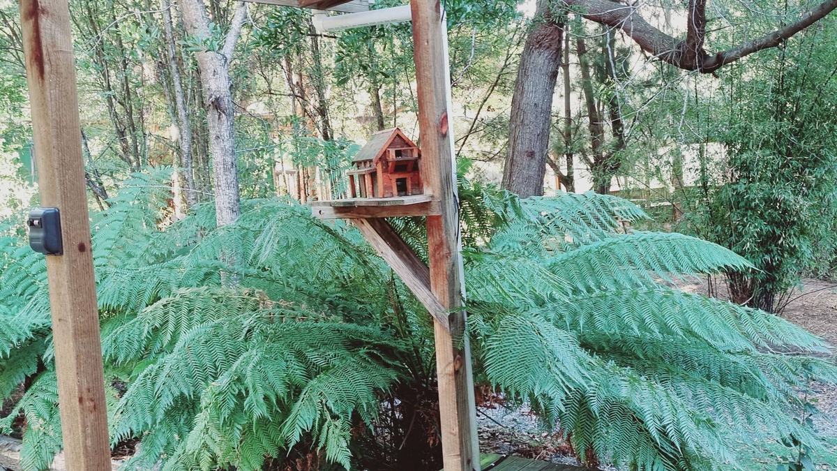 Claude Road Bed & Breakfast | Teapot 2 Bedroom Cottage