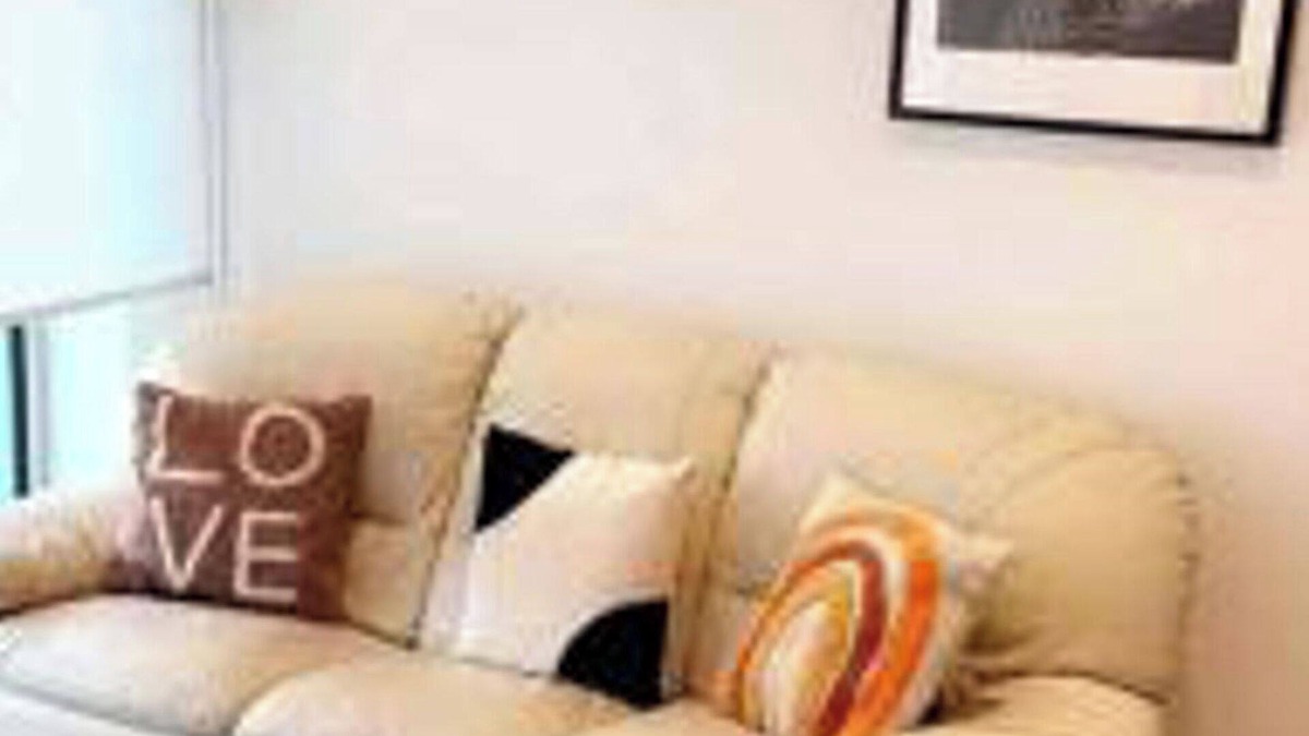 Canning Town Apartment | Tee SweetLux Apartment In Canning Town