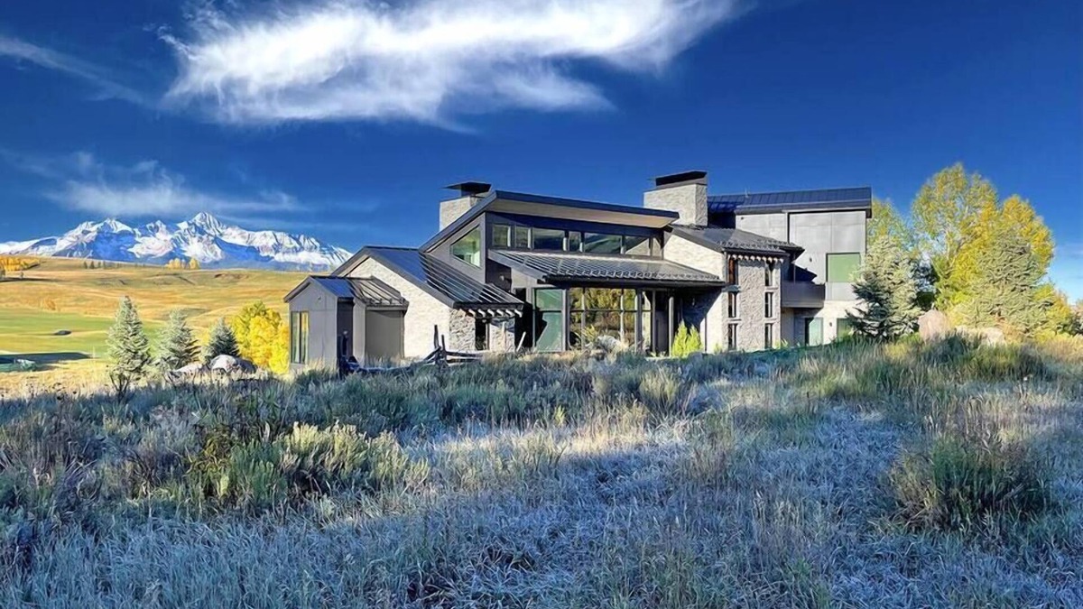Timber Ridge House | Telluride Luxe: Style and Space 3 mins to Skiing!