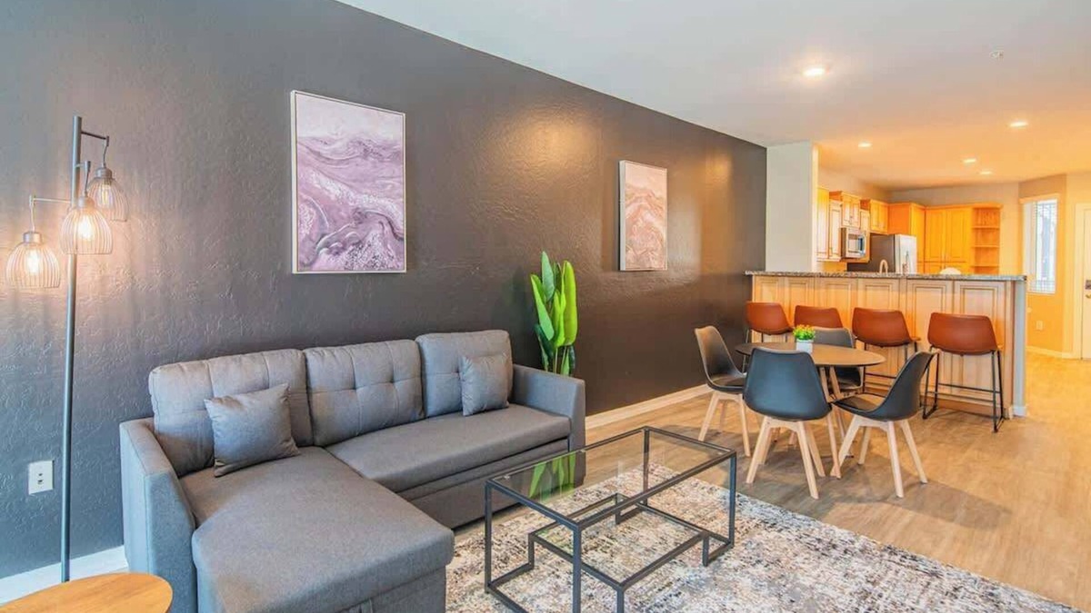 University Heights Apartment | Tempe ASU Getaway | Pool, Gym, Parking & W/D