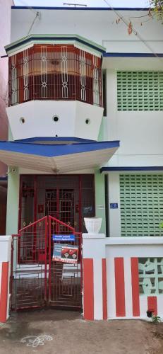 Chidambaram Apartment | Temple Darshan