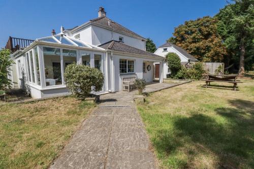 Goonhavern House | Temple House