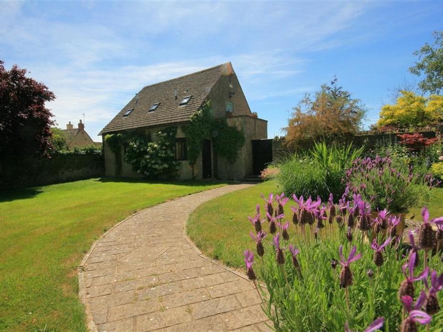 Broadwell House | Temple Mews