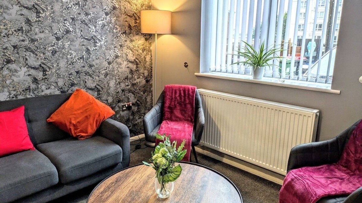 Telford House | Tempting Telford, 4BR Home, 3 Bathrooms, Parking