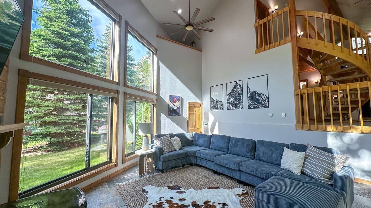 Ten Sleep House | Ten Sleep Canyon Hideout