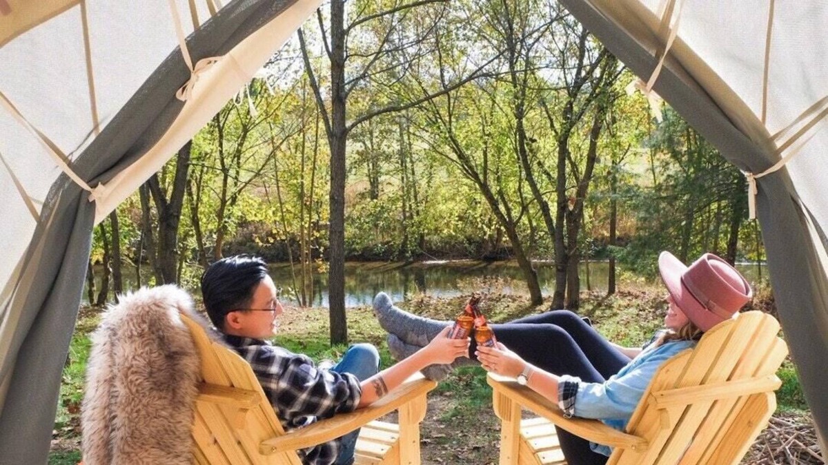 Staunton RV Rental | Tentrr Signature Site - Honeysuckle Hideaway