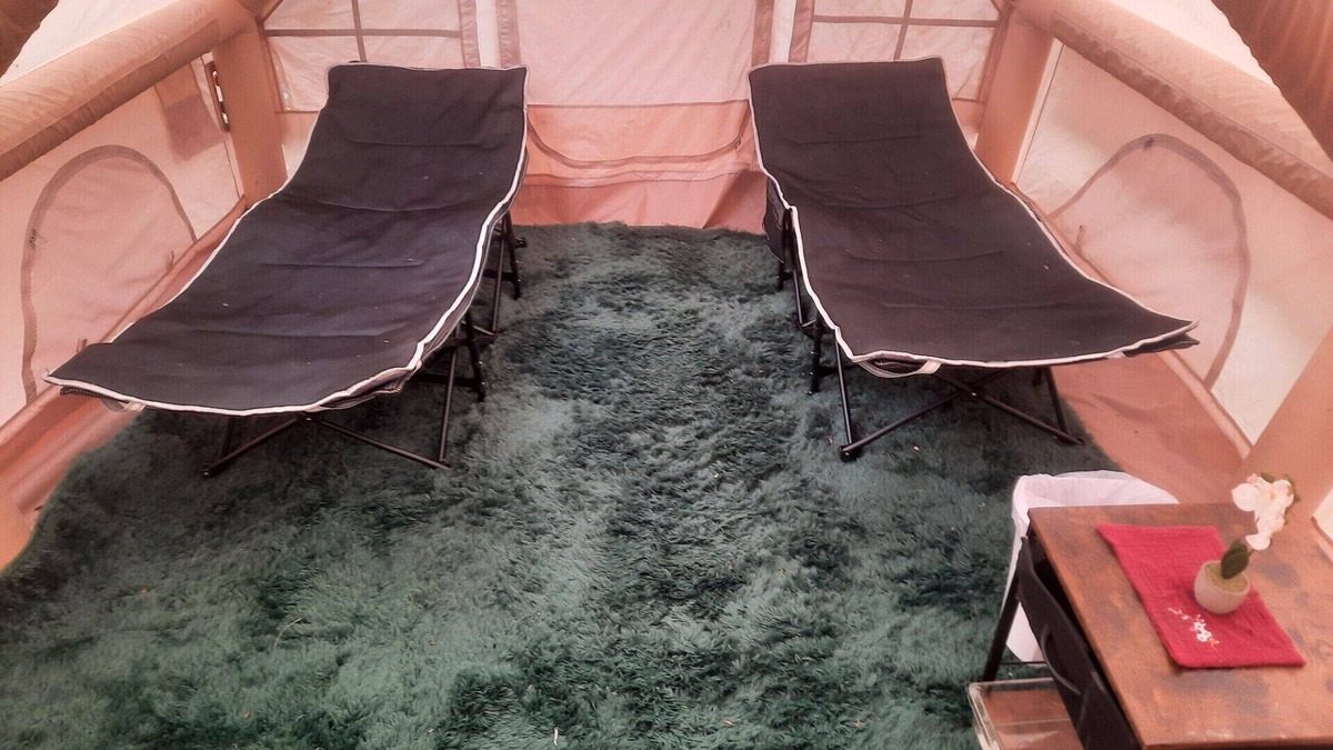 McCarthy RV Rental | Tents at the headwaters of the Kennicott River in marvelous McCarthy with WiFi