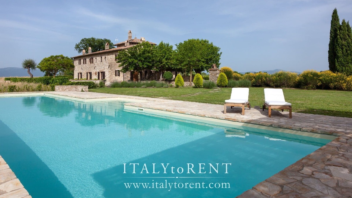 Acqua Loreto Villa | TENUTA PULCERIA, Luxury spacious villa with very large pool. Family gatherings