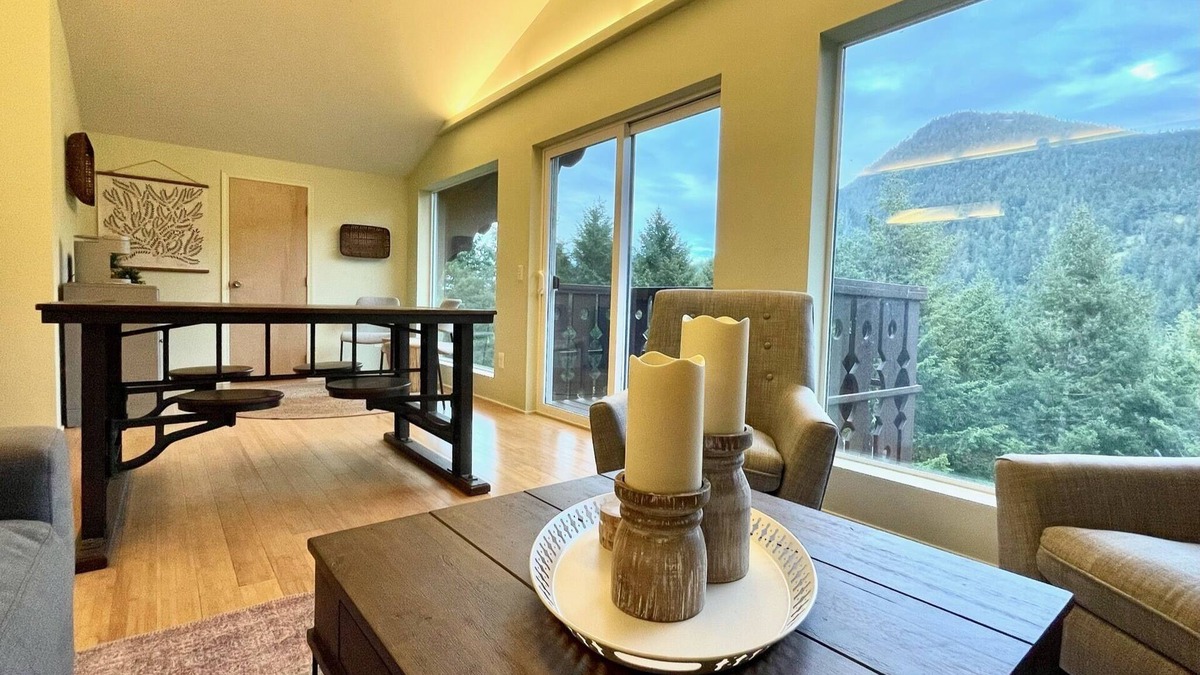 Port Angeles House | Terra Vista Chalet