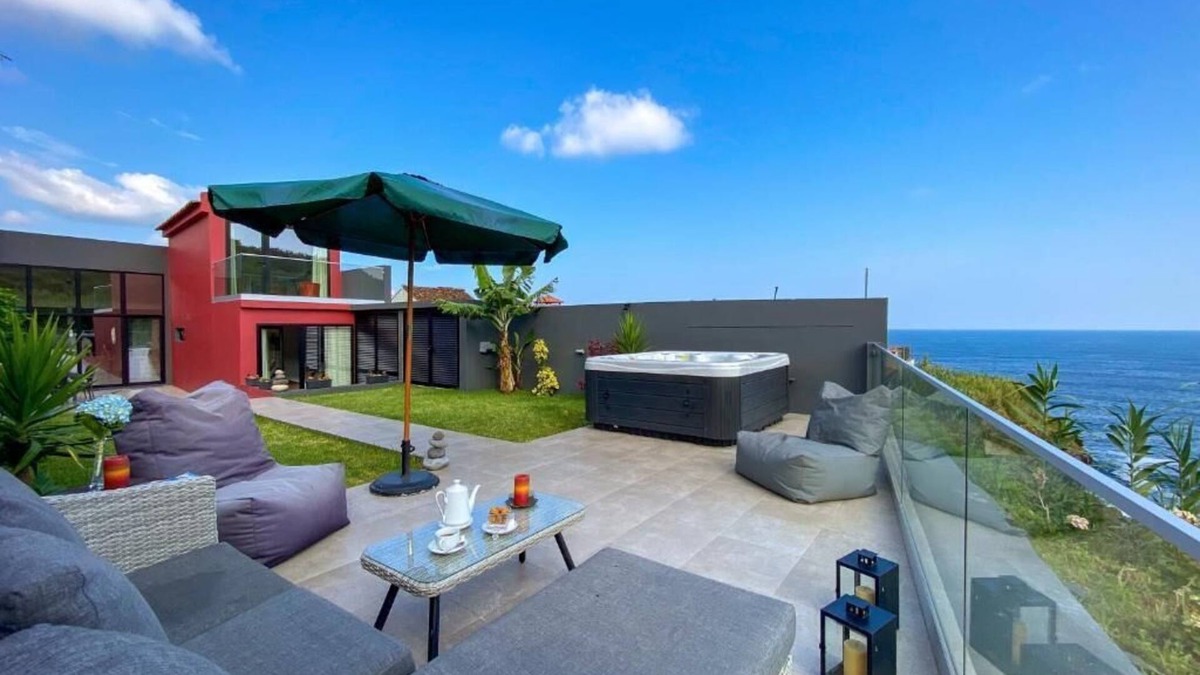 Ribeira Grande Villa | Terra Vivaz - Porto Bay Villa