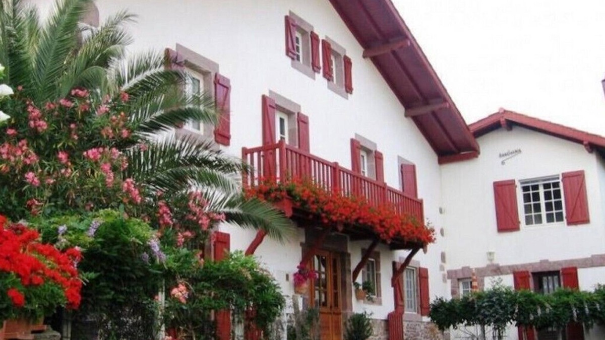 Saint-Etienne-de-Baigorry Cottage | Terraced house in St Etienne de Baigorry