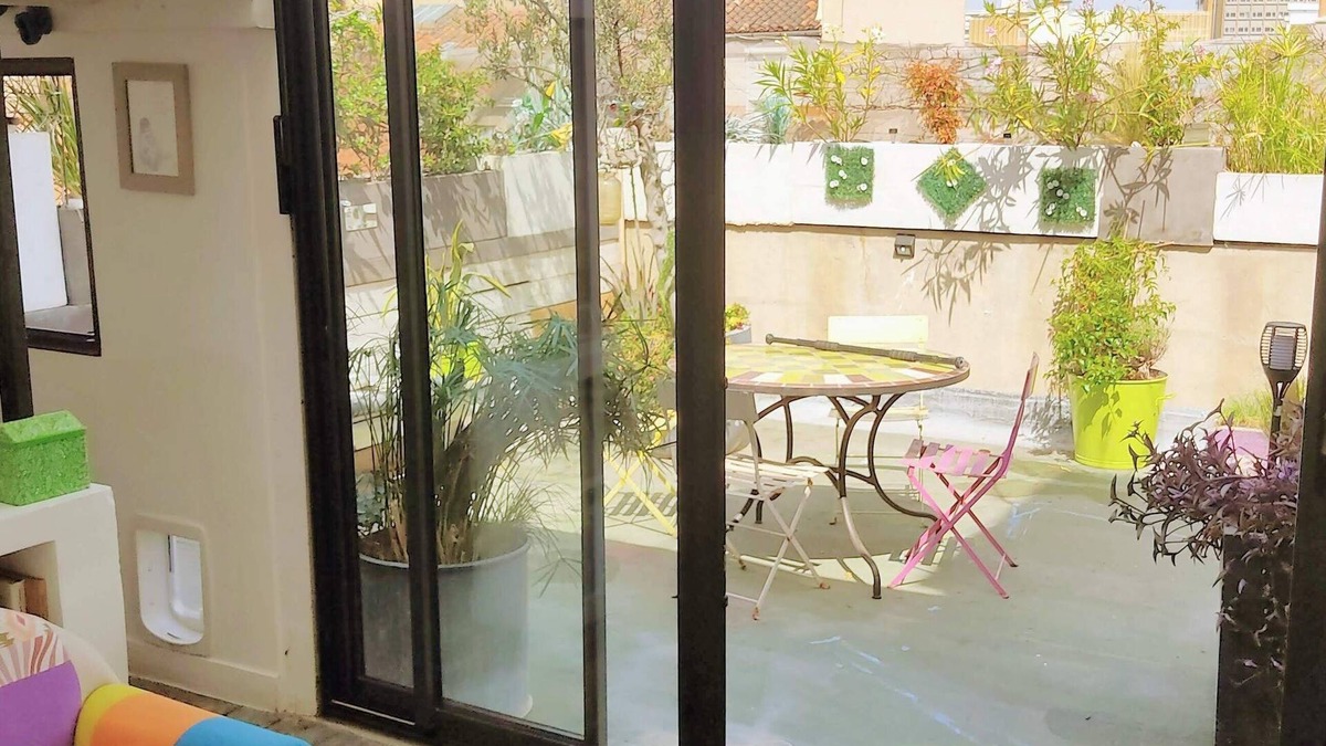 Baille Apartment | Terrace and veranda: a garden on the 5th floor, atypical and cocooning.