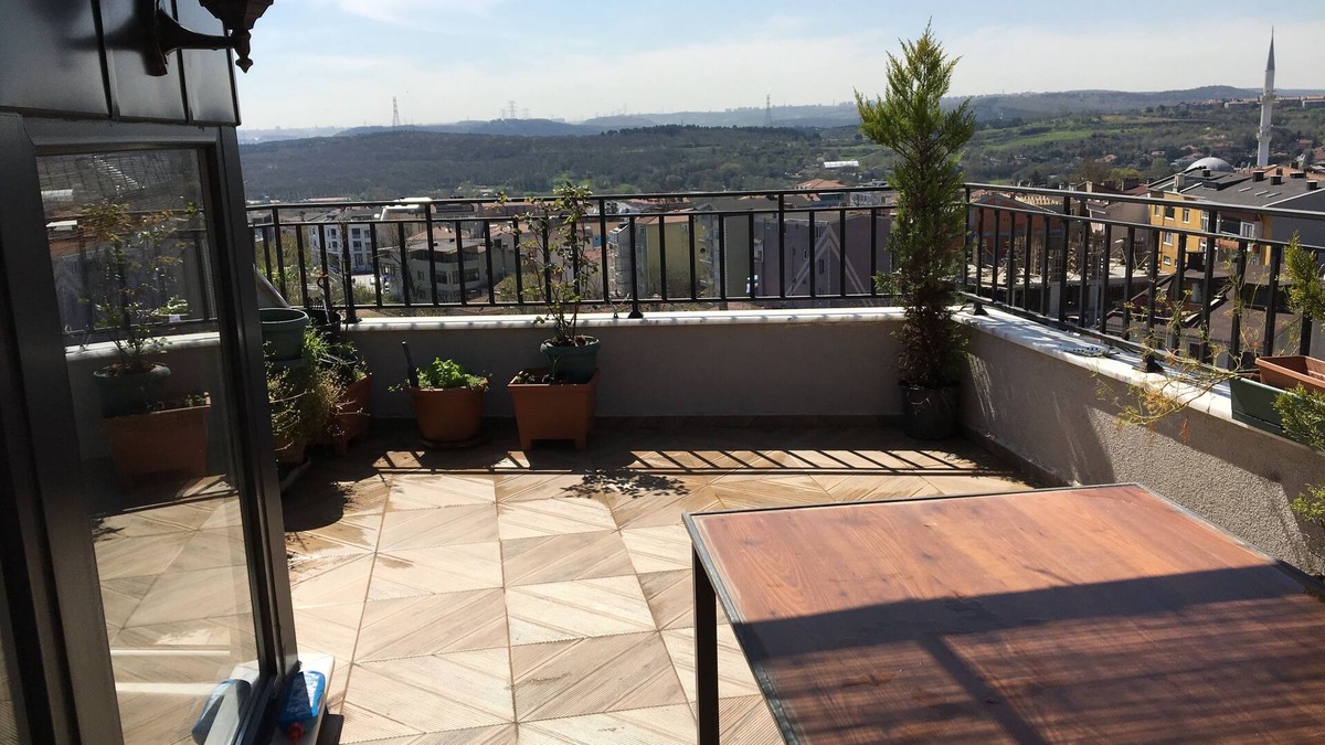 Kemerburgaz Apartment | Terrace floor with excellent view- lovely neighborhood very close to the airport