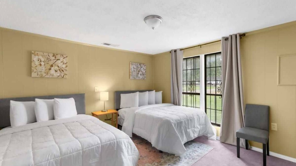 Birmingham House | Terrace G Cozy Ranch