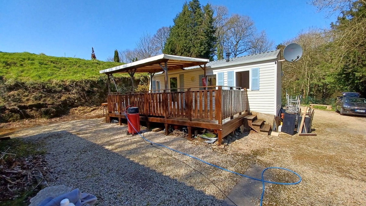 Plounevez-Lochrist House | Terrain de Loisirs de 4800m2