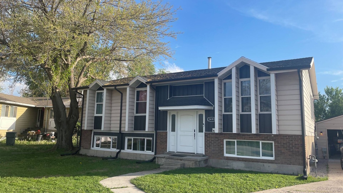 Fairpark House | Terrific 5-bedroom bunk house with Jordan River Trail access near downtown SLC