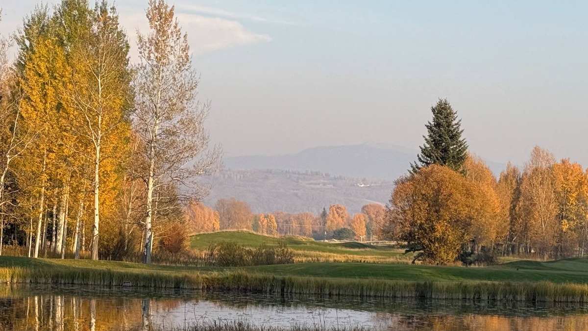 Teton Pines House | Teton Pines August '25 Monthly rental only - on Signature 16th pond side hole!