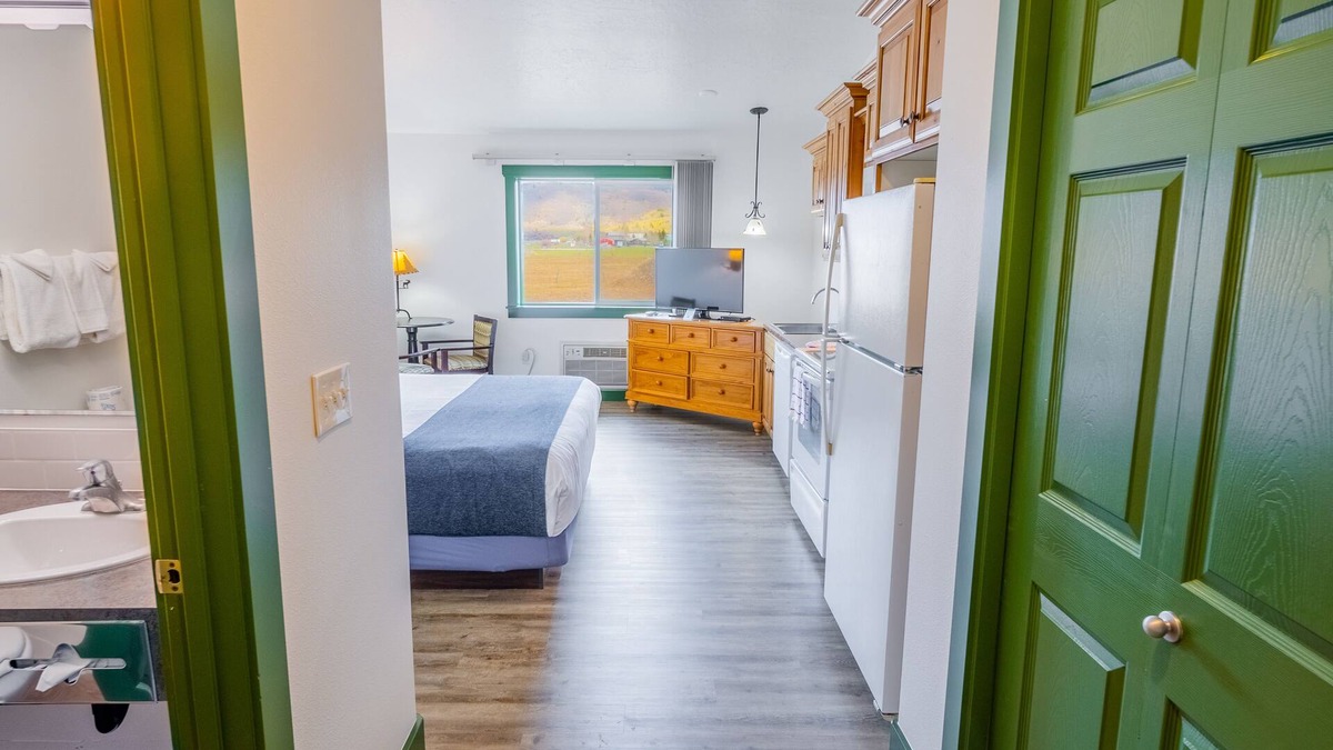 Victor Hotel | Teton Valley Motel