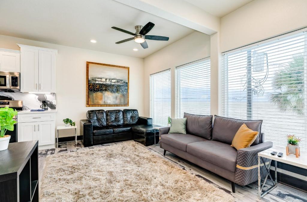 Bacliff House | Texas Sun