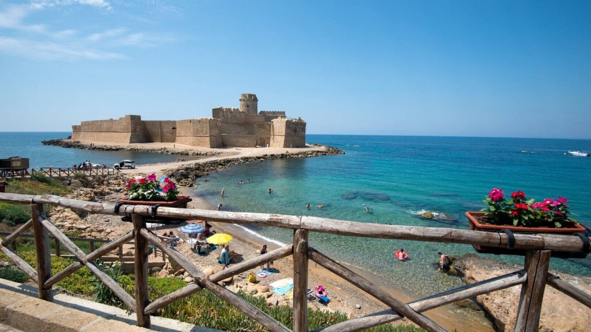 Isola di Capo Rizzuto Hotel | TH Capo Rizzuto