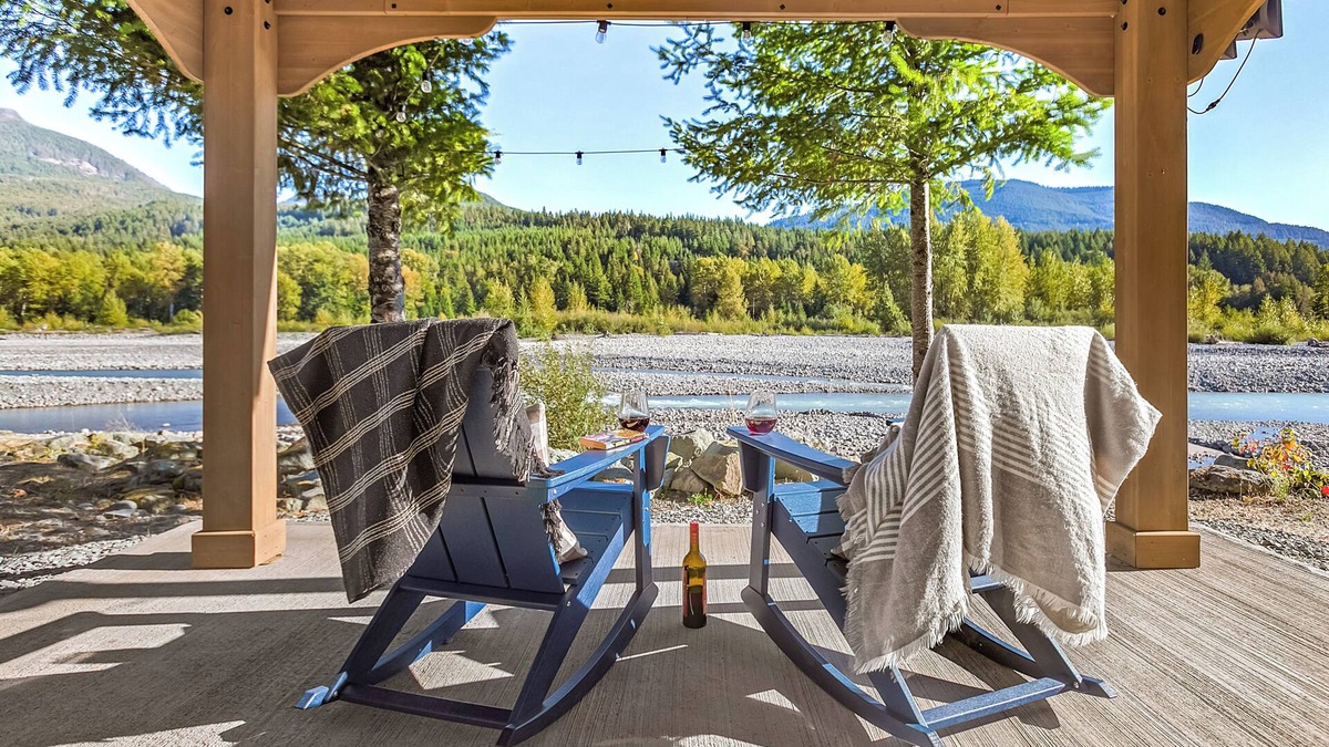 Packwood Cabin | Th River House- Riverfront cabin with hot tub, fire pit and gazebo- New Owner