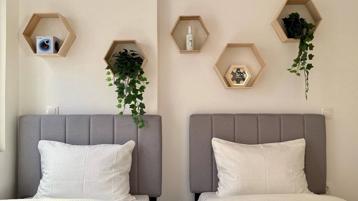 Petralona Apartment | TH3 - 4 bedrooms Cloud9 in the city