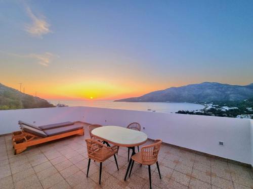 Tilos Hotel | THALASSA